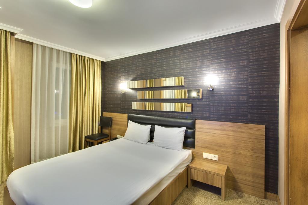 Antroyal Hotel Antalya Exterior foto